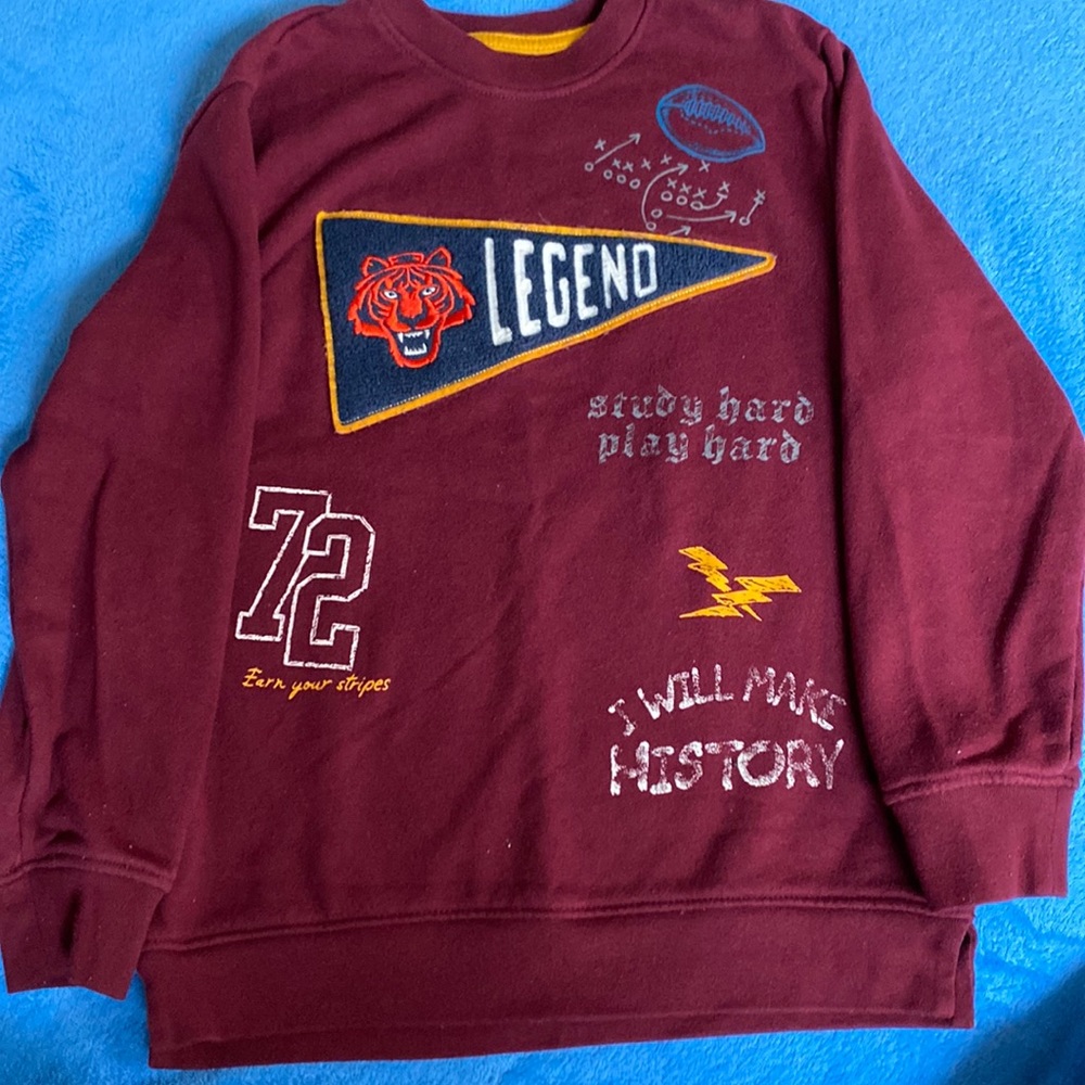 365 kids Garanimals burgundy lightweight sweatshirt size 10